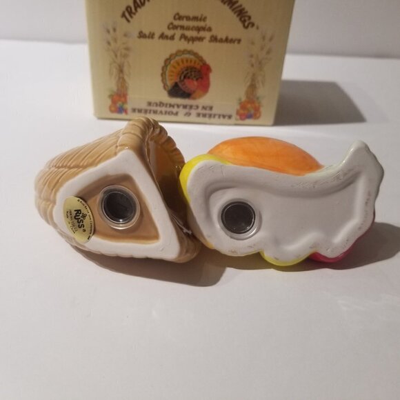 RUSS Cornucopia Thanksgiving Salt & Pepper Shaker set w/original box Russ #15603 - Picture 8 of 11